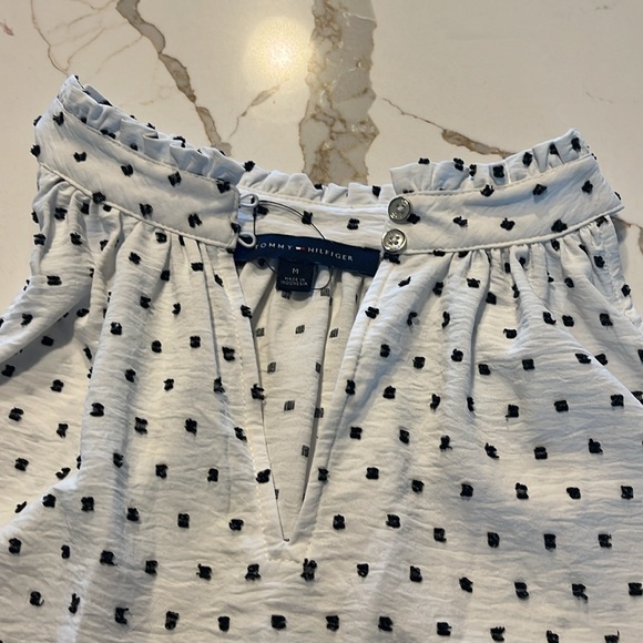 Top - Picture 3 of 4